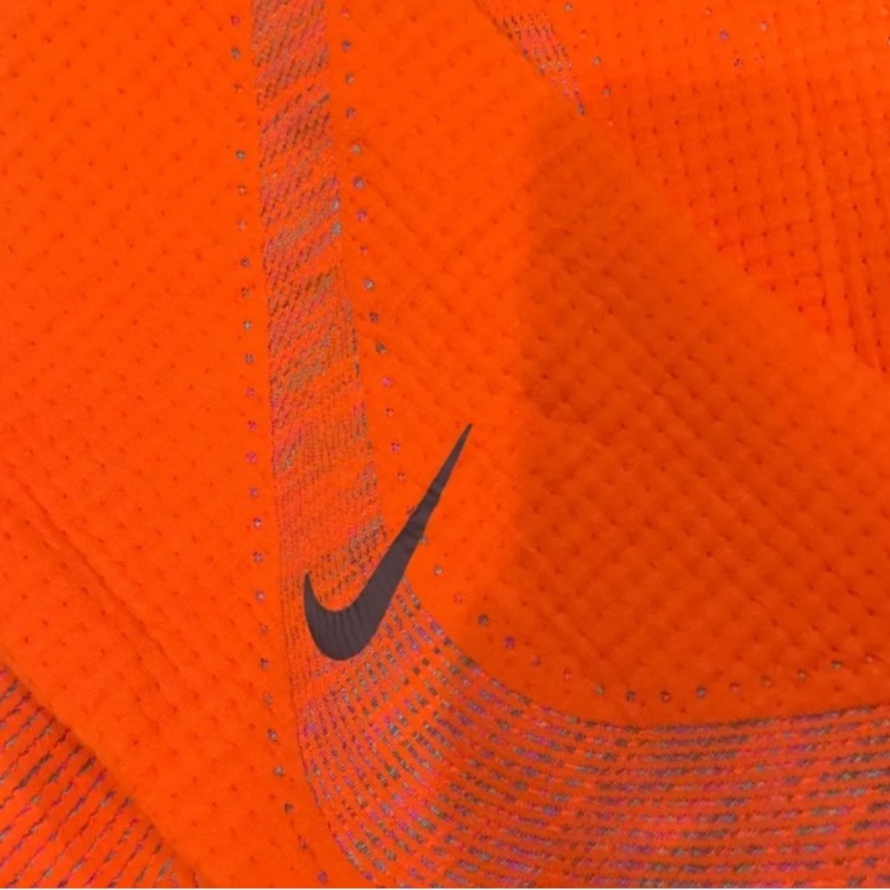 ‼️💥PRICE DROP☄️The Nike City Sweatshirt Size M - Picture 9 of 14